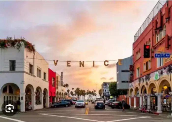 Steps To Santa Monica Beach, Pier, Boardwalk, And Venice